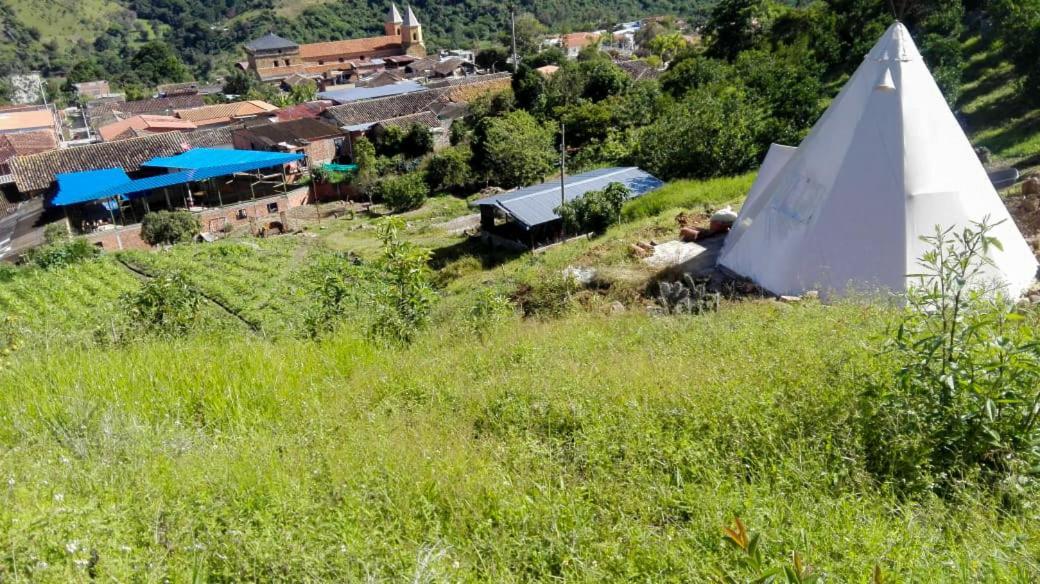 Hostal Las Valkirias Matanza Εξωτερικό φωτογραφία